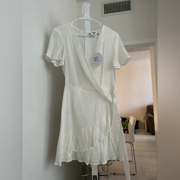 Company For One Dress White - Picture 7 of 16